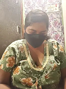 Liyaa 24 online show from April 2026 05:30:02 PM