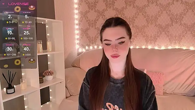 HolyMiax online show from April 2026 03:31:01 AM