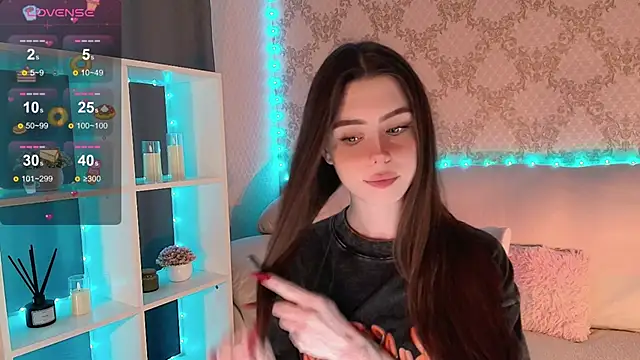 HolyMiax online show from May 2026 03:26:02 AM