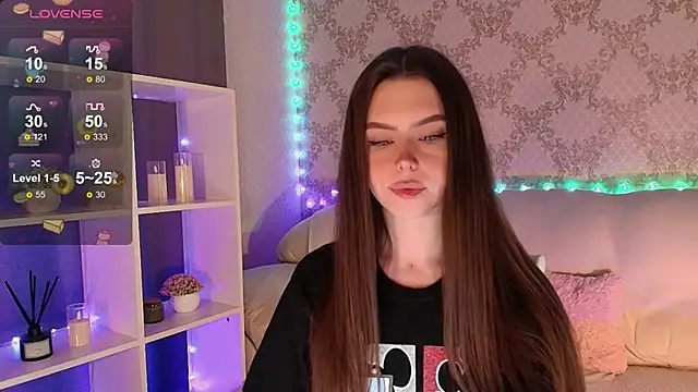 HolyMiax online show from May 2026 03:38:01 AM