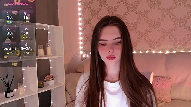 Snapshot of HolyMiax chatting on July 2026 03:18:01 AM HolyMiax online show from July 2026 03:18:01 AM