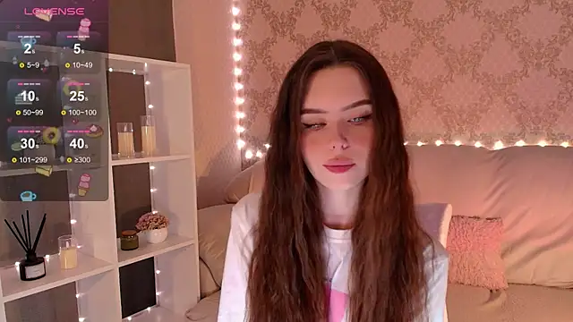 Snapshot of HolyMiax chatting on July 2026 03:28:01 AM HolyMiax online show from July 2026 03:28:01 AM