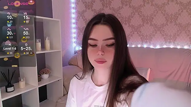 HolyMiax online show from April 2026 03:19:01 AM