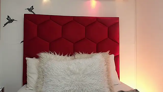 EmmaJhomson online show from February 2026 12:50:02 PM