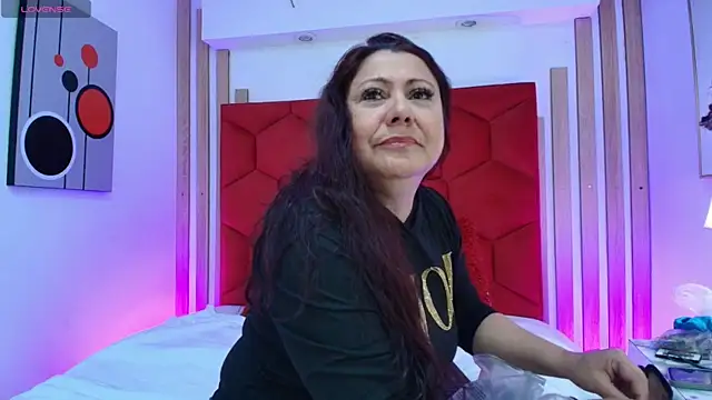 EmmaJhomson online show from April 2026 12:42:02 PM