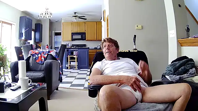jocoff1 online show from September 2025 06:47:02 PM