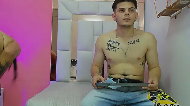 erickandnatasha 69 online show from April 2026 02:24:01 PM