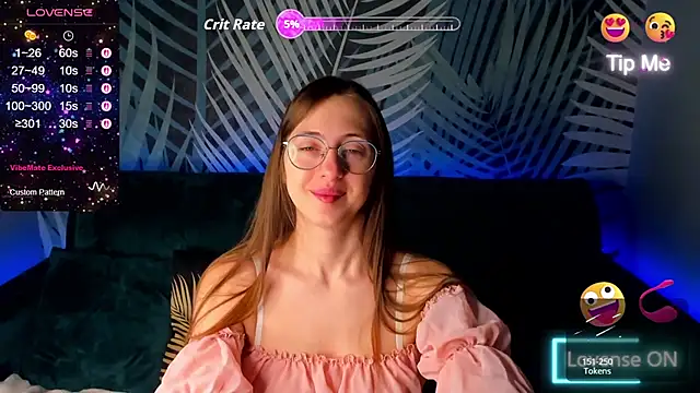 Snapshot of ChristyCrayme chatting on December 2025 11:16:01 PM ChristyCrayme online show from December 2025 11:16:01 PM