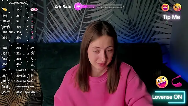 ChristyCrayme online show from May 2026 10:09:02 PM