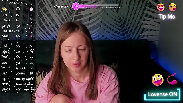 ChristyCrayme online show from June 2026 10:16:01 PM