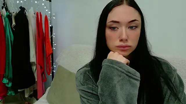 Ivanna  Rose online show from March 2026 06:25:01 PM