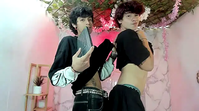 Bastian boyshot77 online show from May 2026 05:49:01 PM