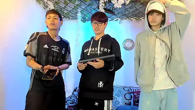 Bastian boyshot77 online show from January 2026 07:09:01 PM