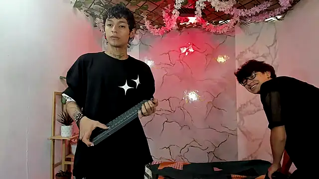 Bastian boyshot77 online show from April 2026 07:15:02 PM