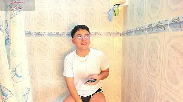 Young Ben online show from November 2025 06:01:01 PM