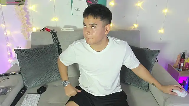 Young Ben online show from June 2026 01:28:01 PM