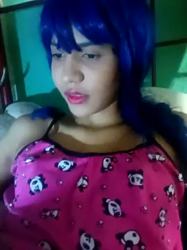 Snapshot of famousfox-69 chatting on November 2025 05:08:02 AM famousfox-69 online show from November 2025 05:08:02 AM