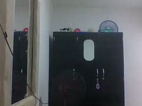 sexymorenita90 online show from September 2025 07:41:01 PM