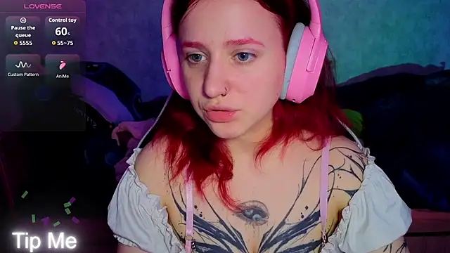 Snapshot of Mini_Lady1 chatting on June 2026 04:45:01 PM Mini Lady1 online show from June 2026 04:45:01 PM