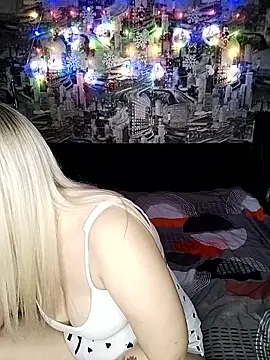 HoneyNelly online show from January 2026 11:52:02 PM