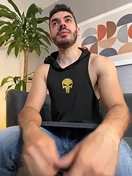 AxelThompson  online show from November 2025 11:32:01 AM