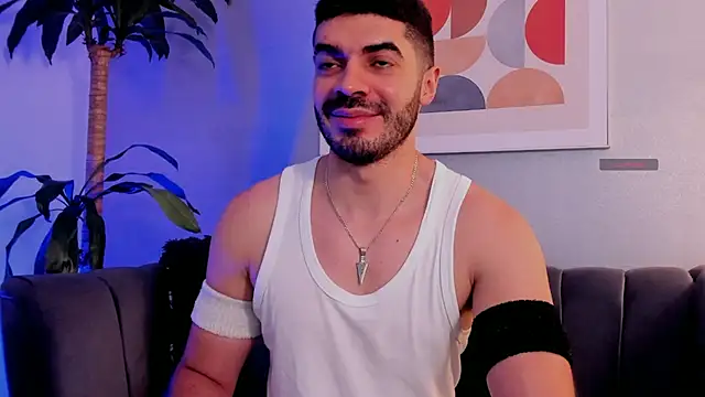 AxelThompson  online show from December 2025 11:20:01 AM