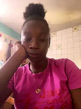 GeileErica online show from October 2025 06:43:01 PM