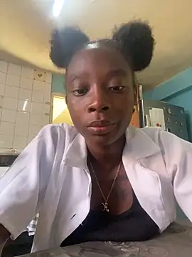 GeileErica online show from November 2025 07:28:01 PM