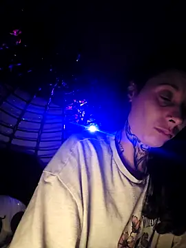 Snapshot of DarkAngelz1 chatting on October 2025 02:23:02 AM DarkAngelz1 online show from October 2025 02:23:02 AM