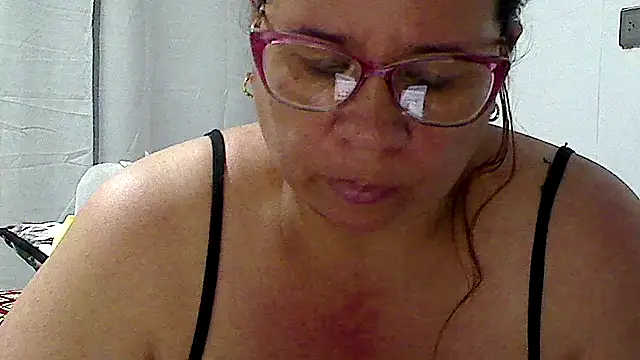 luciana69hot online show from March 2026 10:33:02 PM