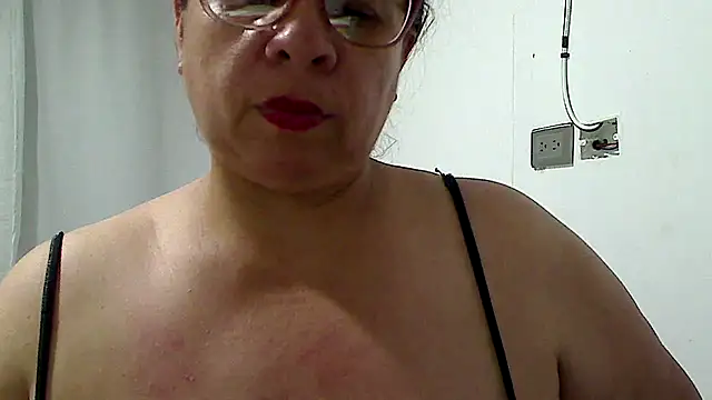 luciana69hot online show from June 2026 10:26:02 PM