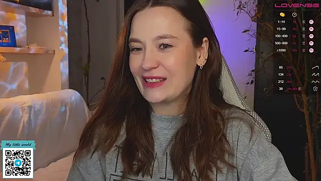 Snapshot of mia_here chatting on December 2025 02:12:01 AM mia here online show from December 2025 02:12:01 AM