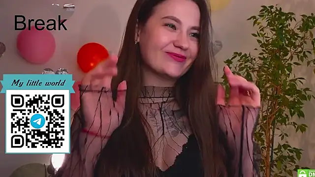 Snapshot of mia_here chatting on November 2025 02:04:01 AM mia here online show from November 2025 02:04:01 AM