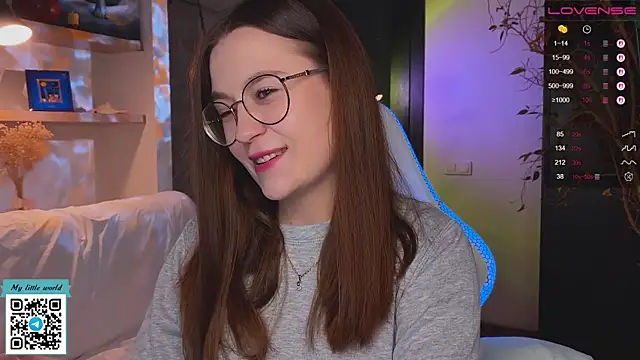 Snapshot of mia_here chatting on November 2025 02:21:02 AM mia here online show from November 2025 02:21:02 AM