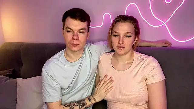 julielourens online show from October 2025 07:21:01 AM