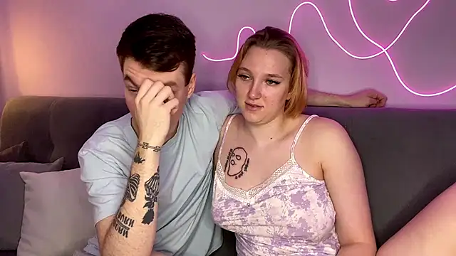 julielourens online show from October 2025 08:05:02 AM