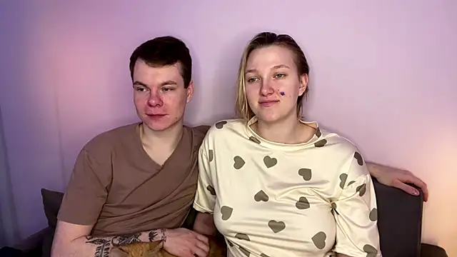 julielourens online show from February 2026 07:41:02 AM