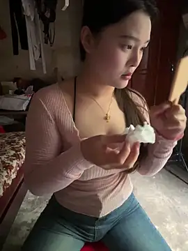 chenyu0308 online show from March 2026 06:44:01 AM