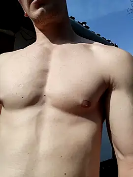 MrThomas31 online show from April 2026 01:48:01 PM