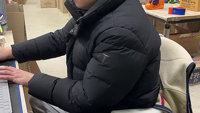suwonsub online show from February 2026 11:40:02 PM