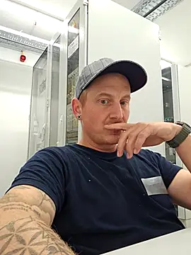 NormalHardDick online show from September 2025 08:21:01 AM