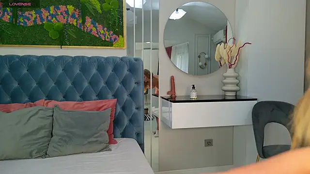 SiennaPierce online show from March 2026 05:32:02 AM