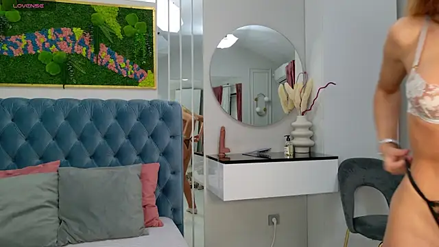 SiennaPierce online show from November 2025 05:23:02 AM