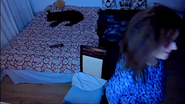 Squirt Kimm online show from December 2025 02:42:02 PM