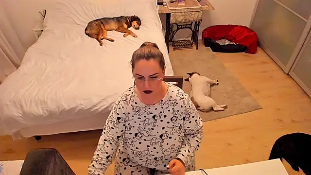 Squirt Kimm online show from November 2025 04:38:01 AM