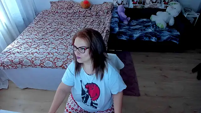 Squirt Kimm online show from December 2025 11:26:02 AM