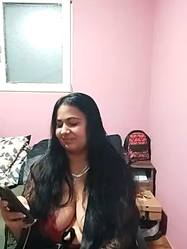 Melissa10 online show from December 2025 07:52:01 PM