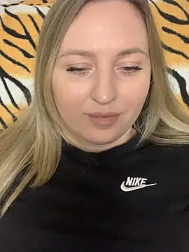 hotsteacher online show from March 2026 12:12:01 AM