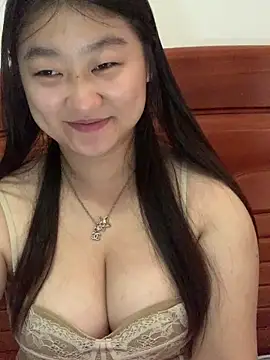 xialuo25 online show from April 2026 04:19:02 AM