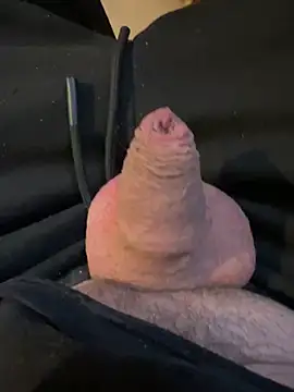 Snapshot of PenisForBoysAndGirls chatting on November 2025 10:14:01 AM PenisForBoysAndGirls online show from November 2025 10:14:01 AM